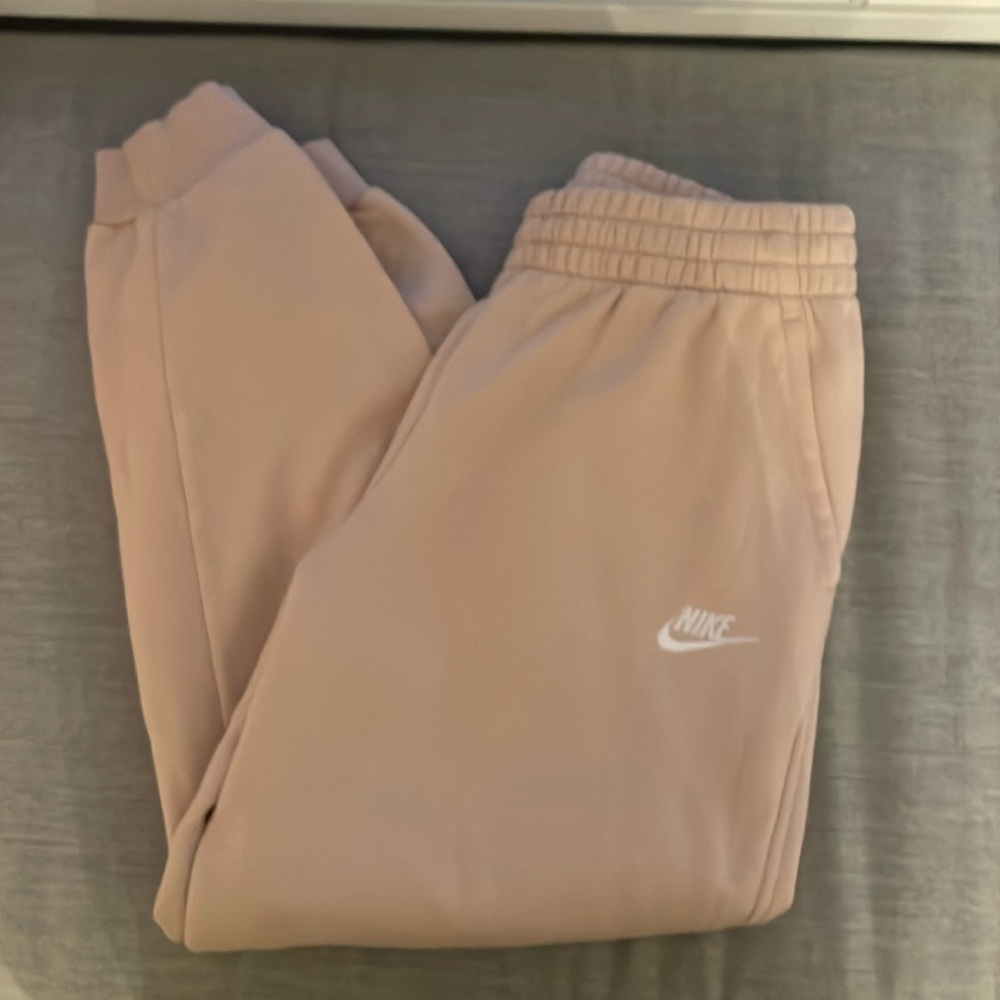 NIKE SWEATS